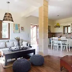 Small Paradise In Saint Nicolas Village ! * Agios Nikolaos (Mani)