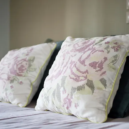 Small Paradise In Saint Nicolas Village ! *