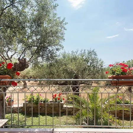 بيت للعطل Small Paradise In Saint Nicolas Village !