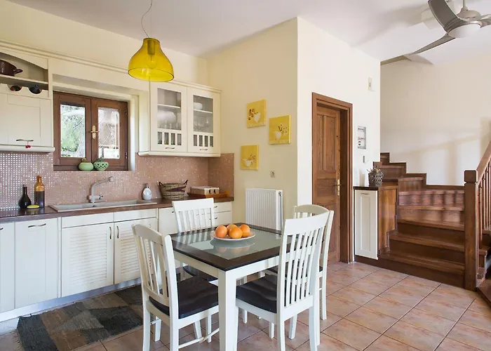 Small Paradise In Saint Nicolas Village ! *