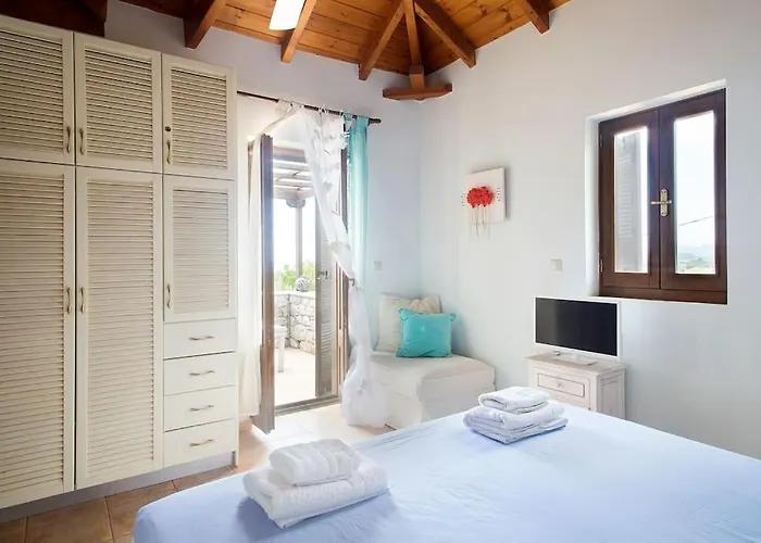 Vakantiehuis Small Paradise In Saint Nicolas Village ! Agios Nikolaos (Mani)