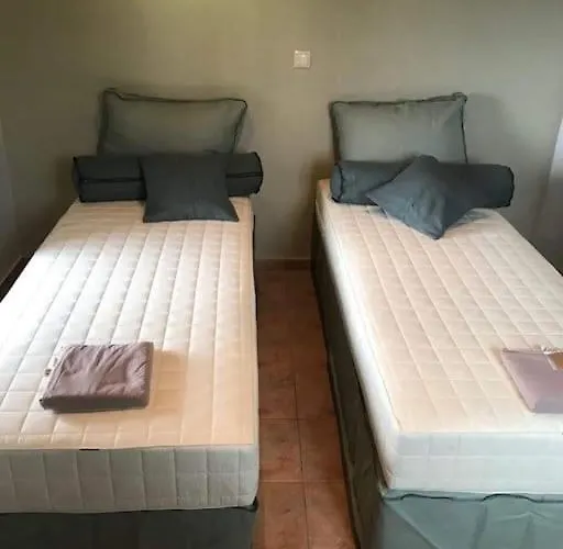 Casa de Férias Small Paradise In Saint Nicolas Village ! Agios Nikolaos (Mani)