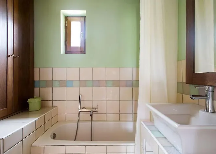 Small Paradise In Saint Nicolas Village !