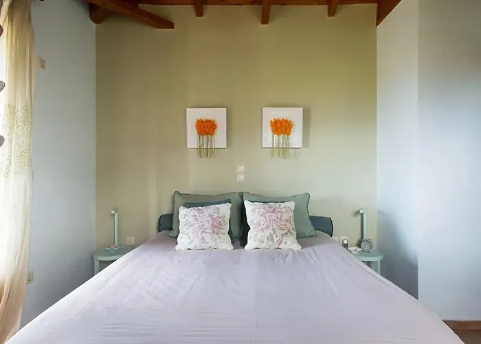 Vakantiehuis Small Paradise In Saint Nicolas Village !