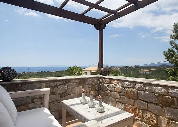 Small Paradise In Saint Nicolas Village ! * Agios Nikolaos (Mani)